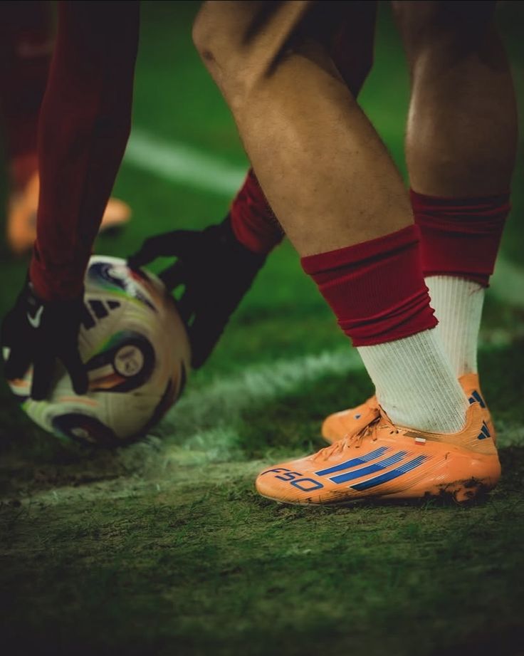 low socks style 